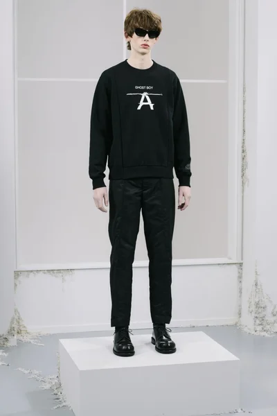Look 27